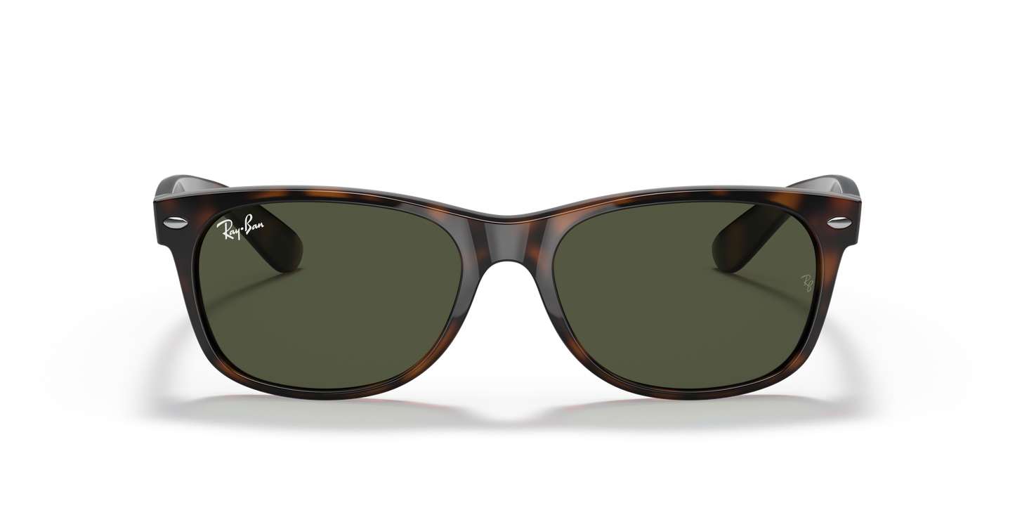 RB2132 New Wayfarer Classic