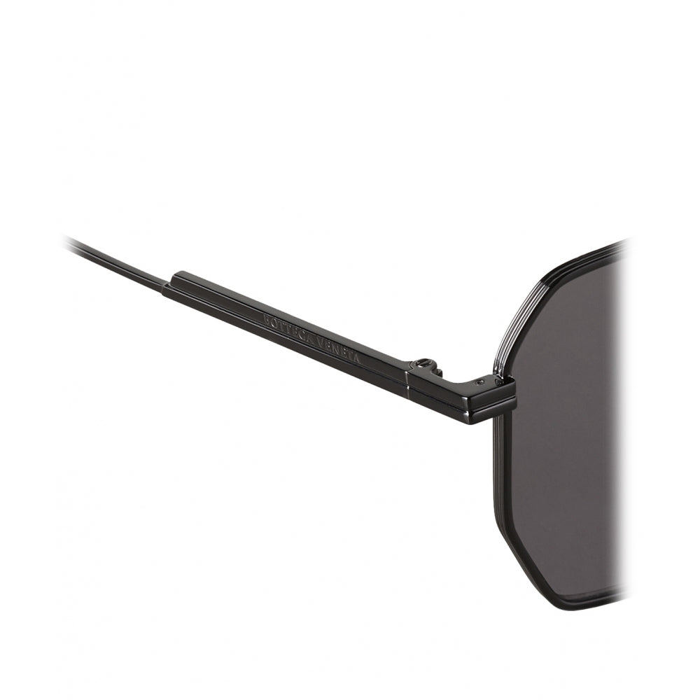 Bottega Veneta Black metal sunglasses