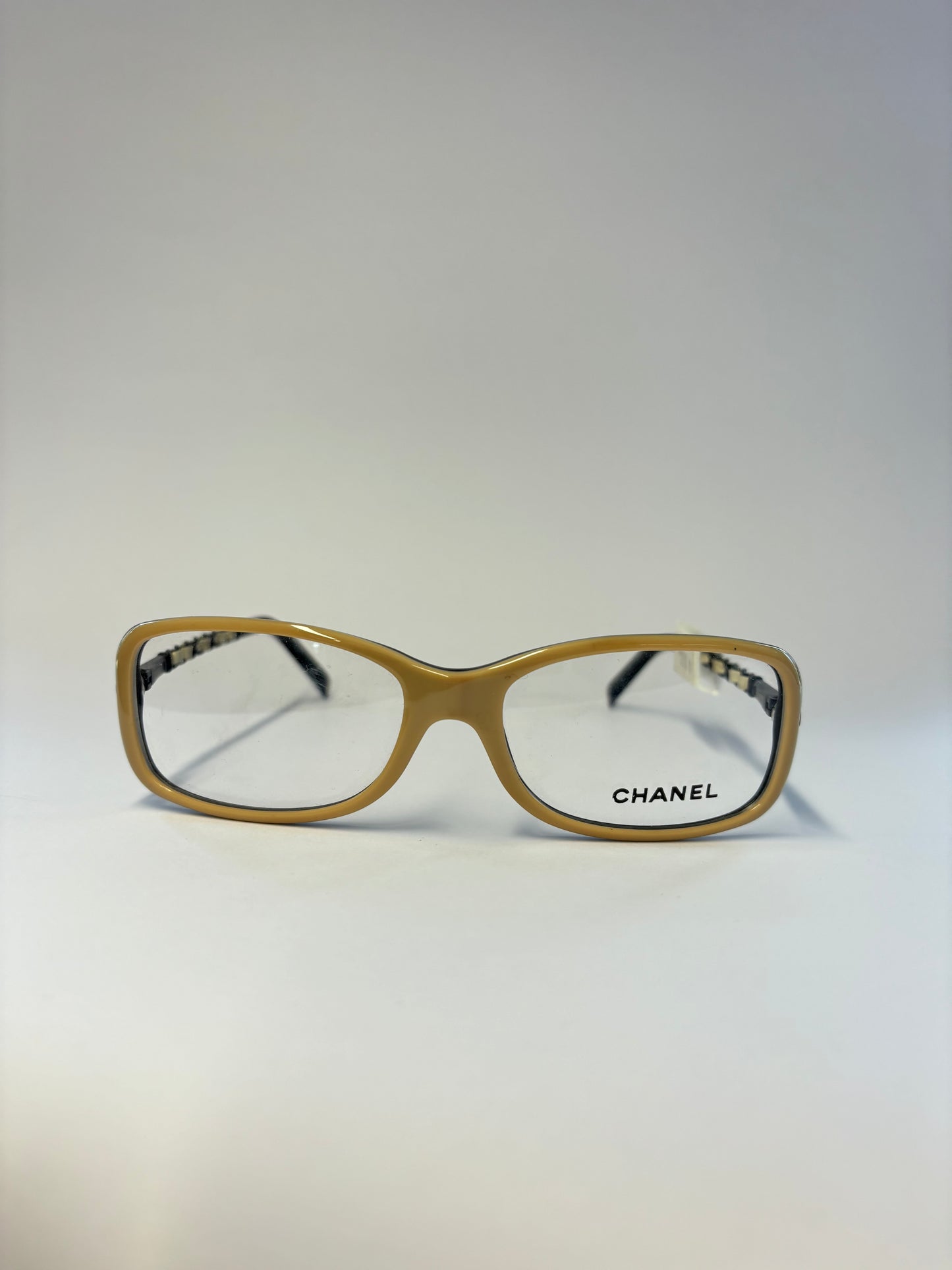 Syze optike nga Chanel